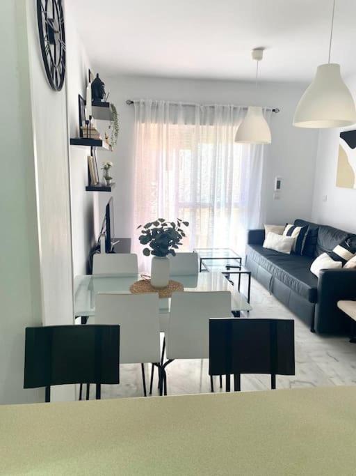 Apartamento Atlantico ロタ エクステリア 写真