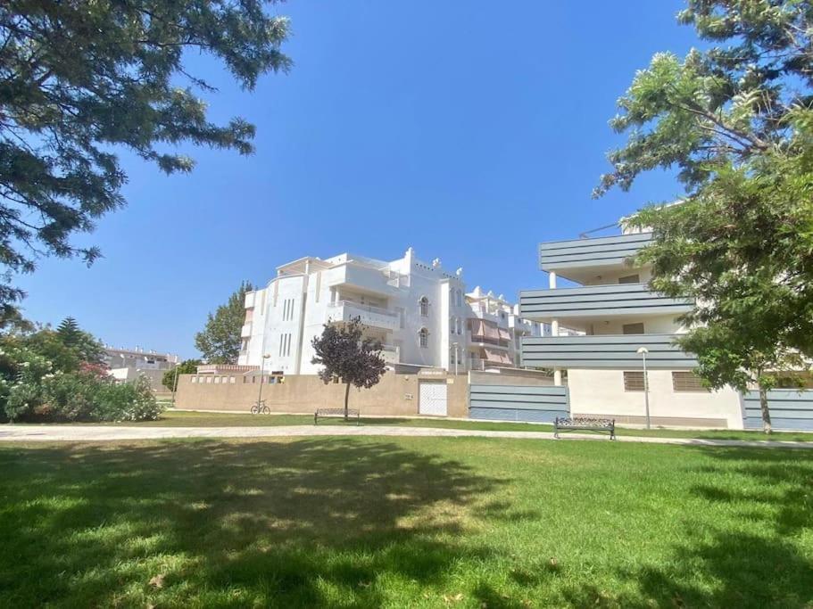 Apartamento Atlantico ロタ エクステリア 写真