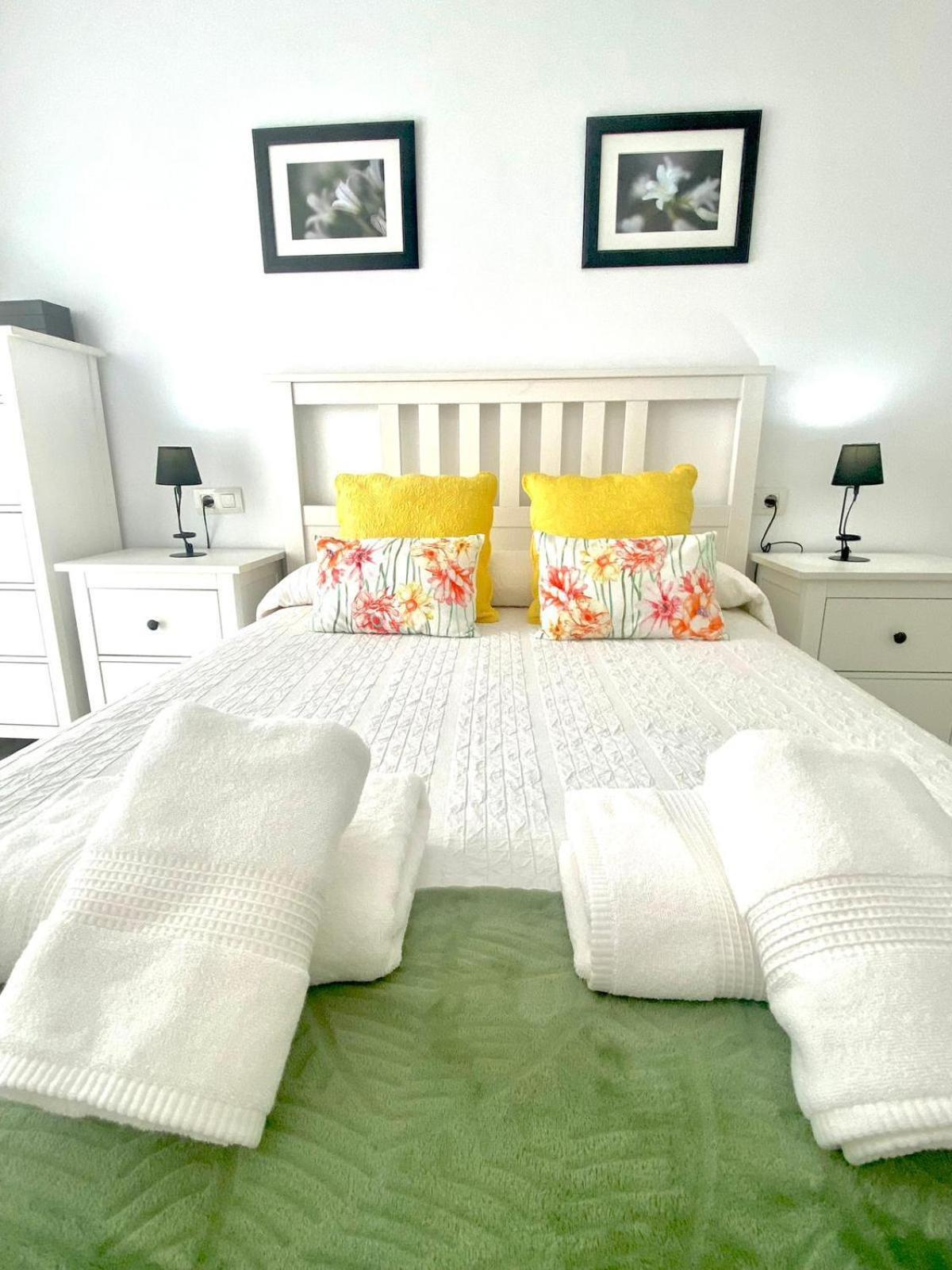 Apartamento Atlantico ロタ エクステリア 写真