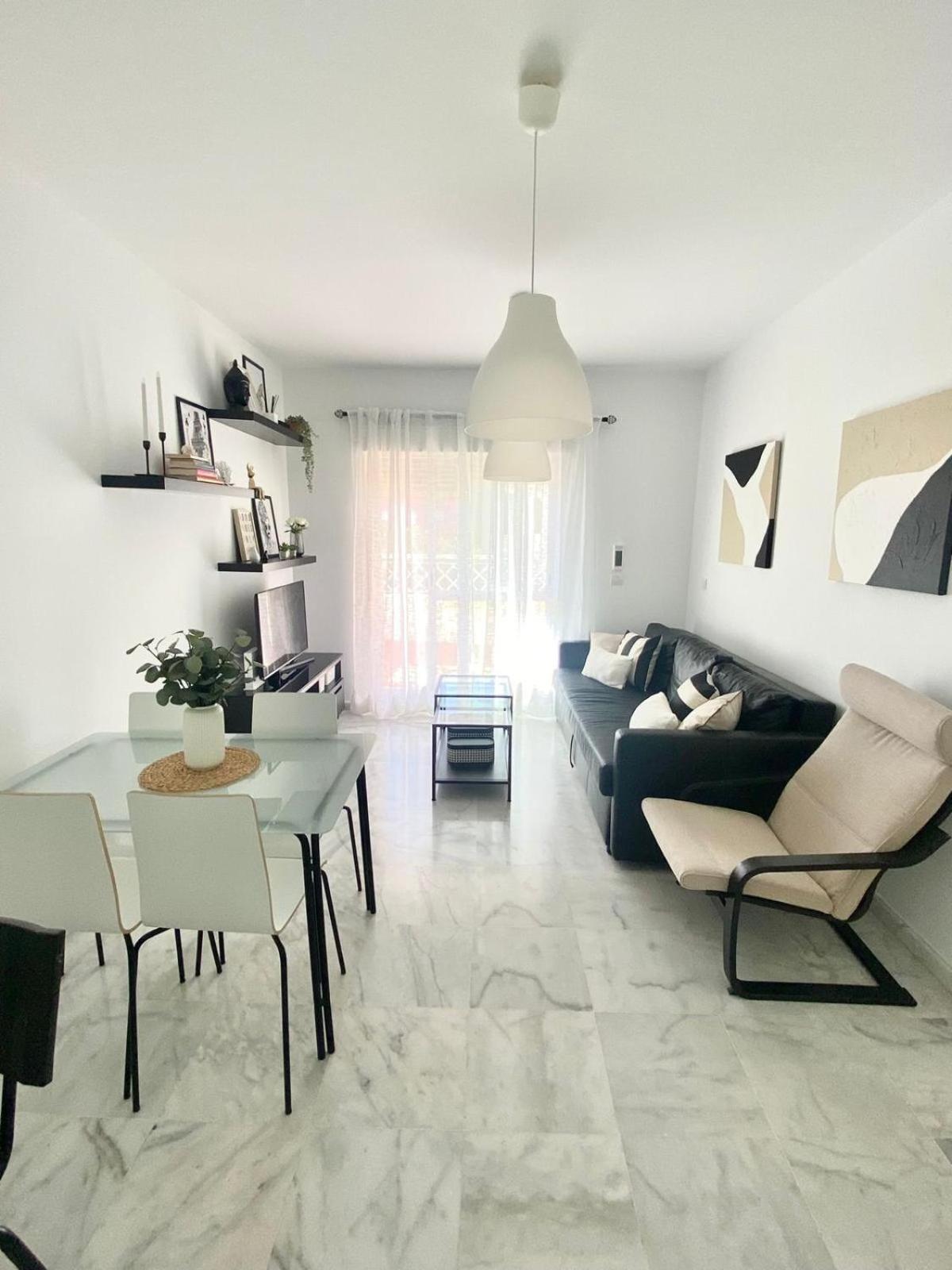 Apartamento Atlantico ロタ エクステリア 写真