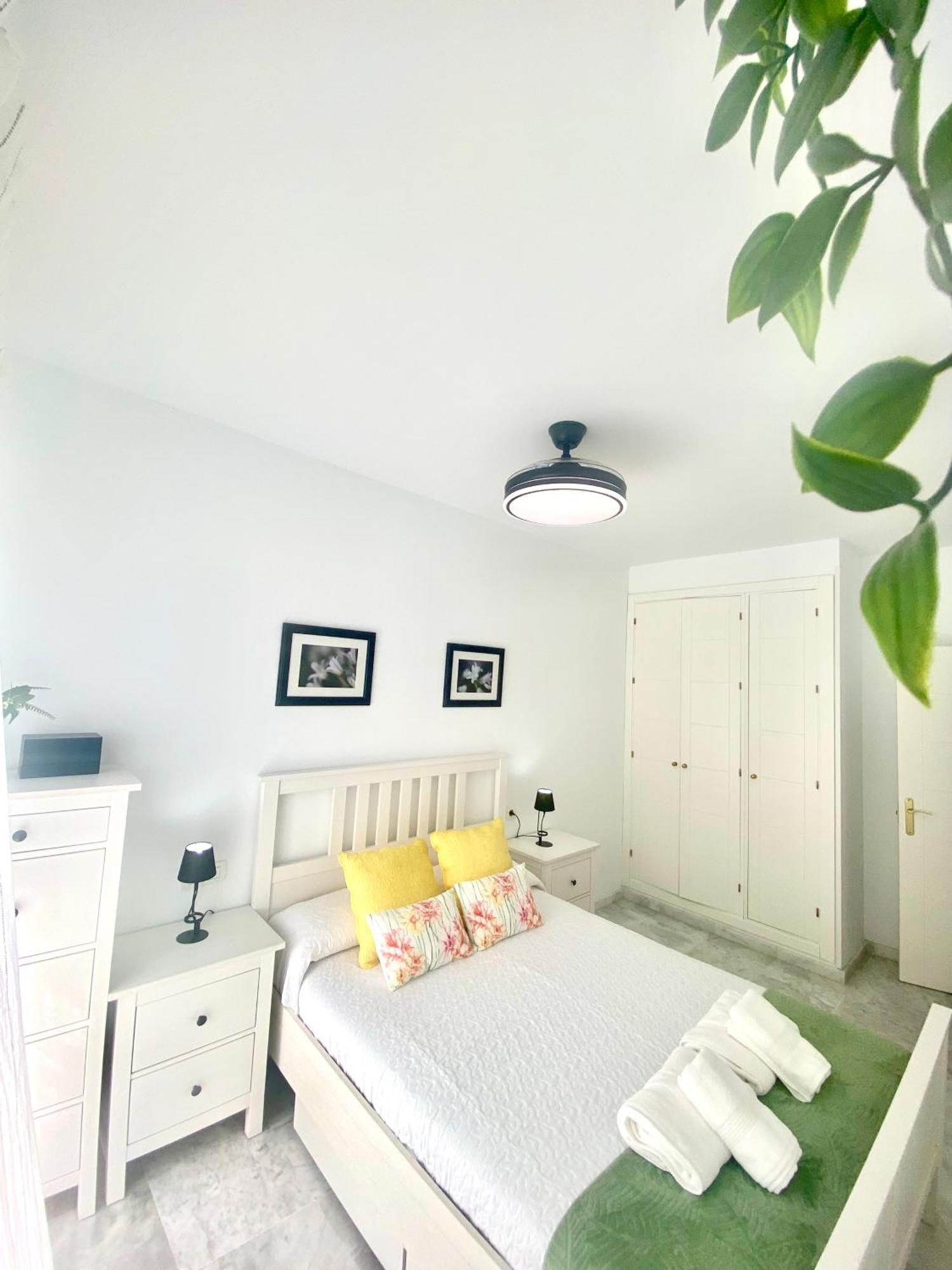 Apartamento Atlantico ロタ エクステリア 写真